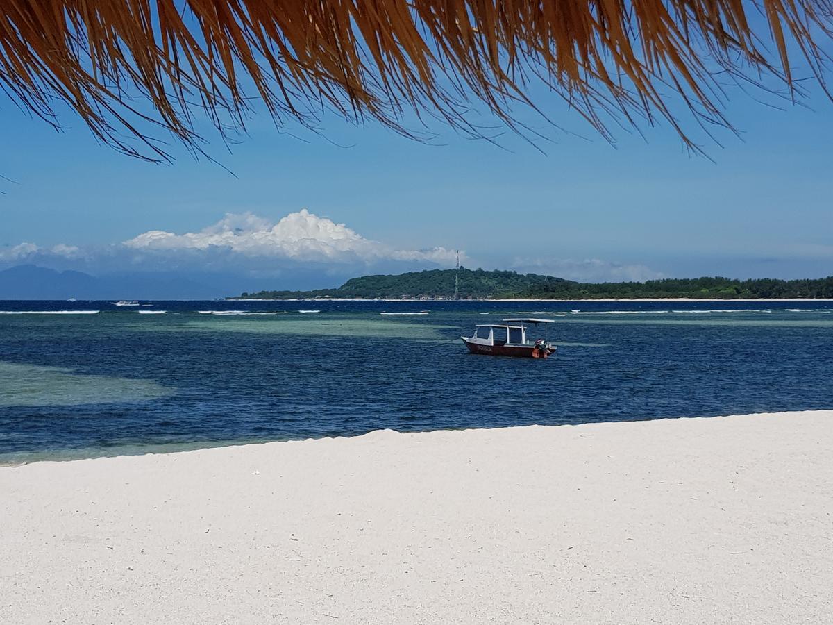 Senang Villa Gili Air Eksteriør billede