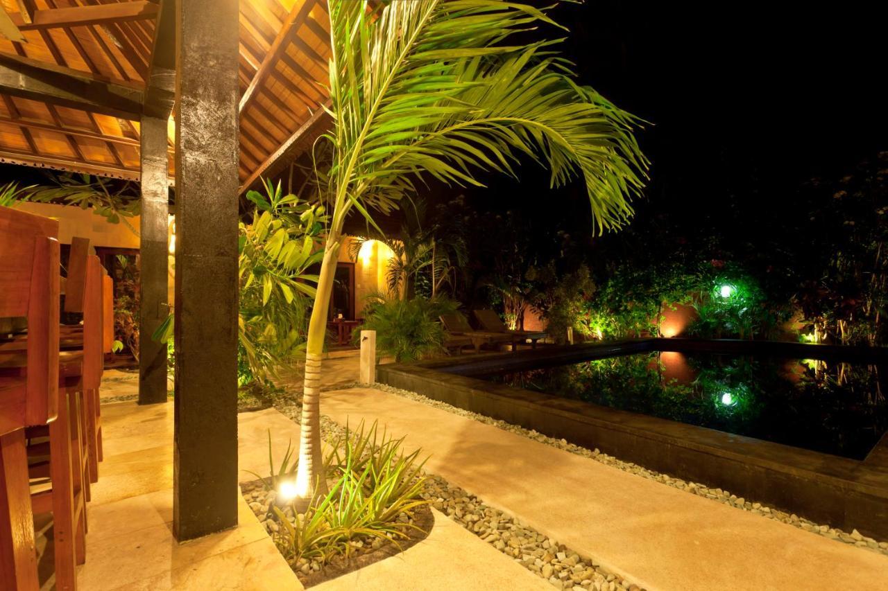 Senang Villa Gili Air Eksteriør billede