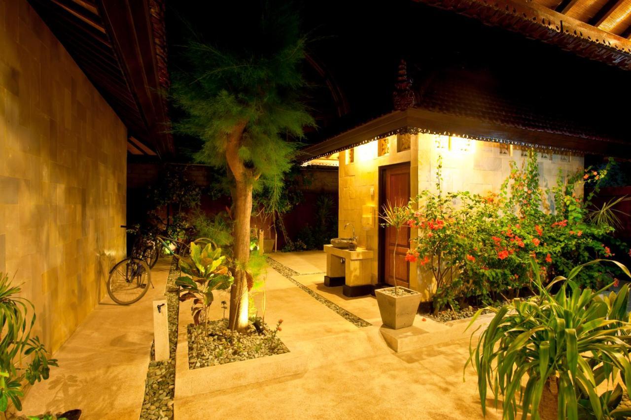 Senang Villa Gili Air Eksteriør billede